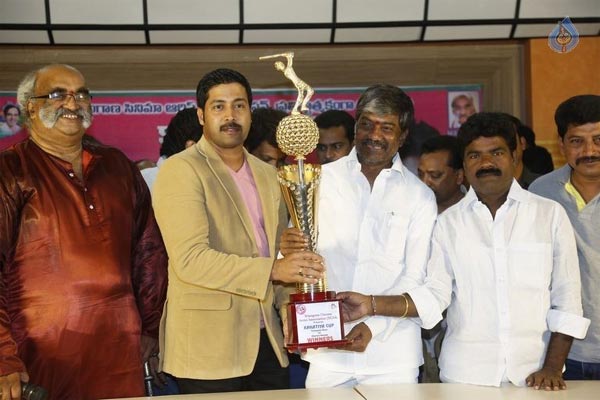 kakatheeya cup,rasamayi balakishan,padamarao,akash  'కాకతీయ కప్ ట్రోఫీ' లాంచ్!